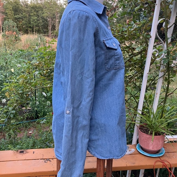 Talbots Blue Denim convertible sleeve Henley women’s Shirt M - Picture 8 of 8